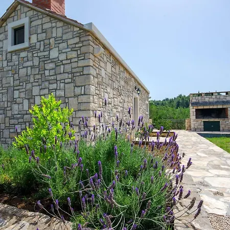 House Anne Holiday home *